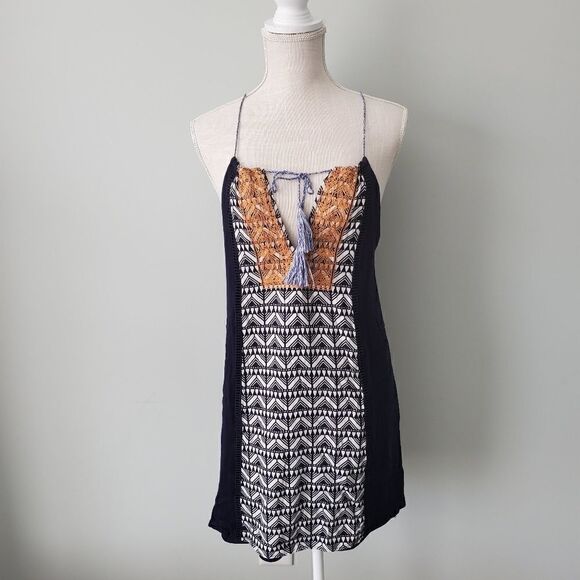 THML Women’s Boho Embroidered Fully Lined Spagetti Strap Dress Size Small - Picture 4 of 6